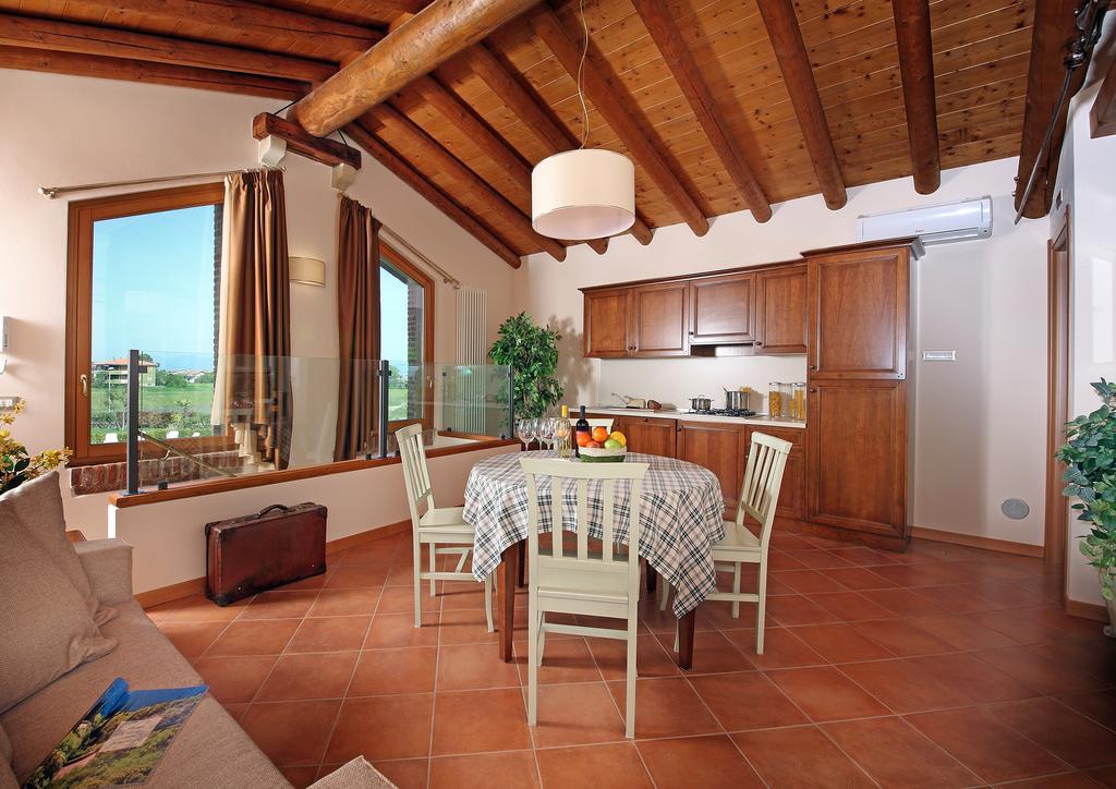 Residence Borgo Mondragon 라찌제 객실 사진